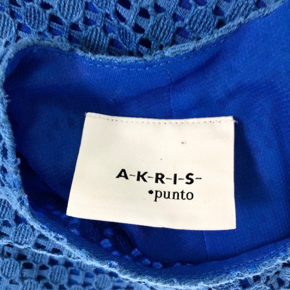 Akris Punto Blue Sleeveless Eyelet Lace Dress - 4 - Picture 5 of 11
